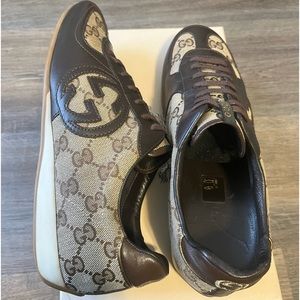 Authentic Gucci trainer shoes size 37.5
